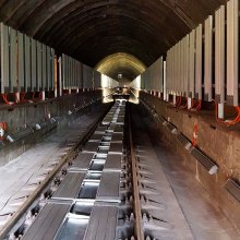 Hochtemperaturplatten ECOSUN im Abtautunnel.